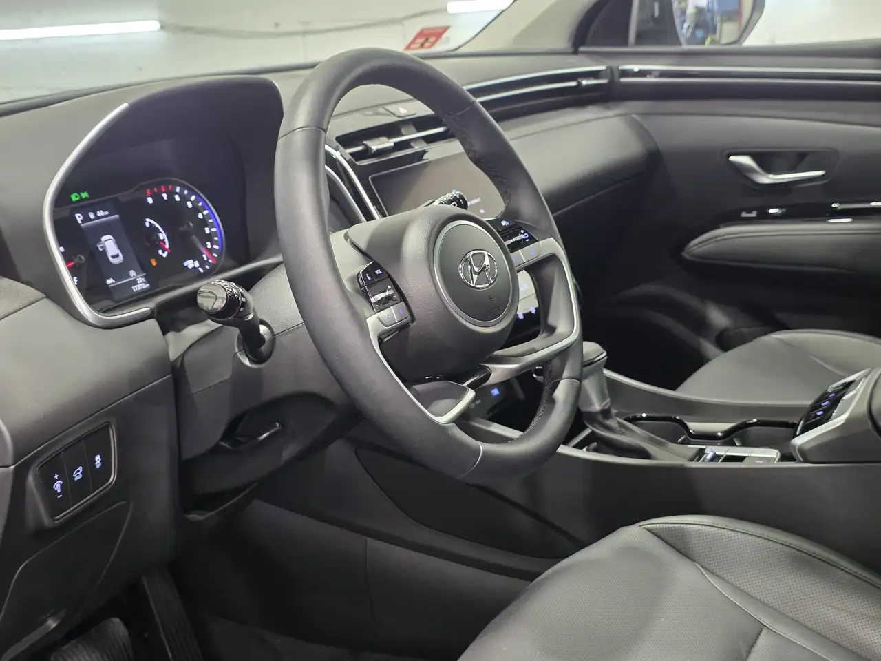 Hyundai TUCSON снимка Hyundai TUCSON