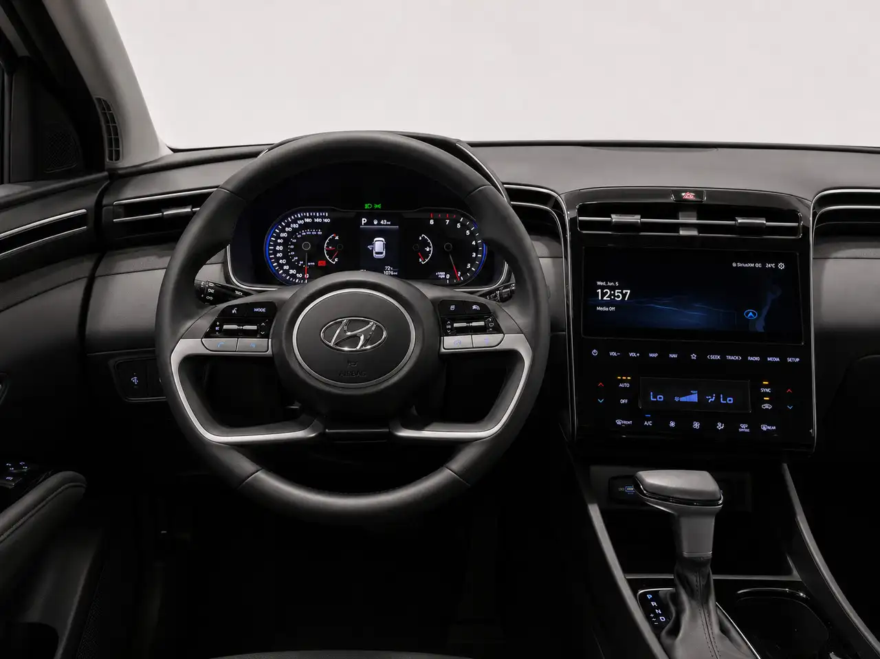 Hyundai TUCSON снимка Hyundai TUCSON