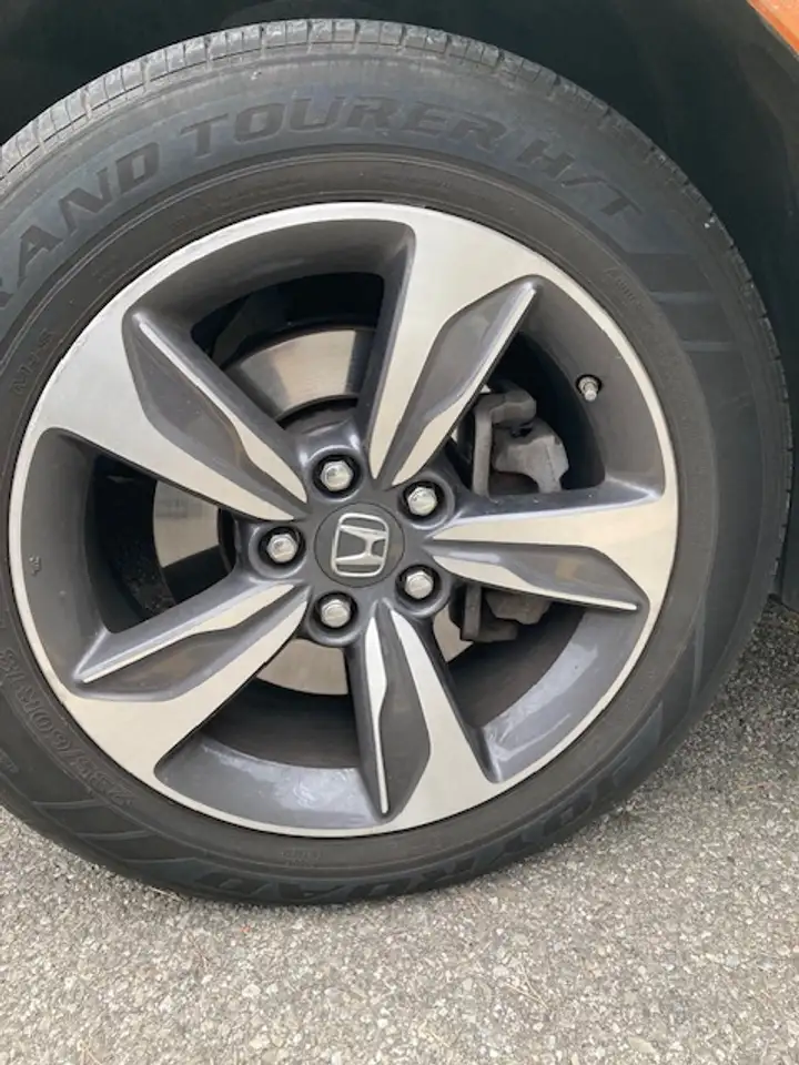 Honda Odyssey снимка Honda Odyssey