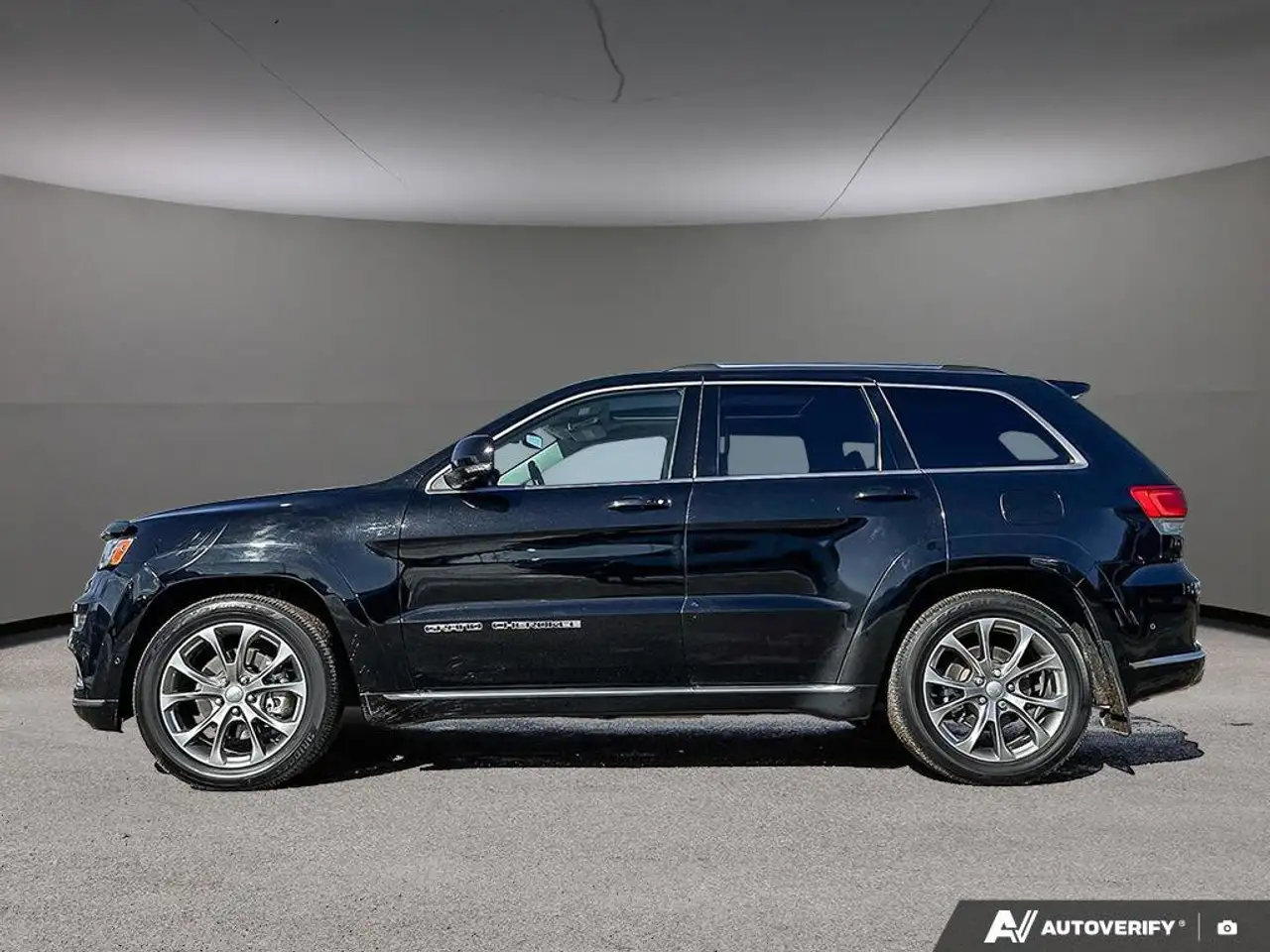 Jeep Grand Cherokee photo Jeep Grand Cherokee