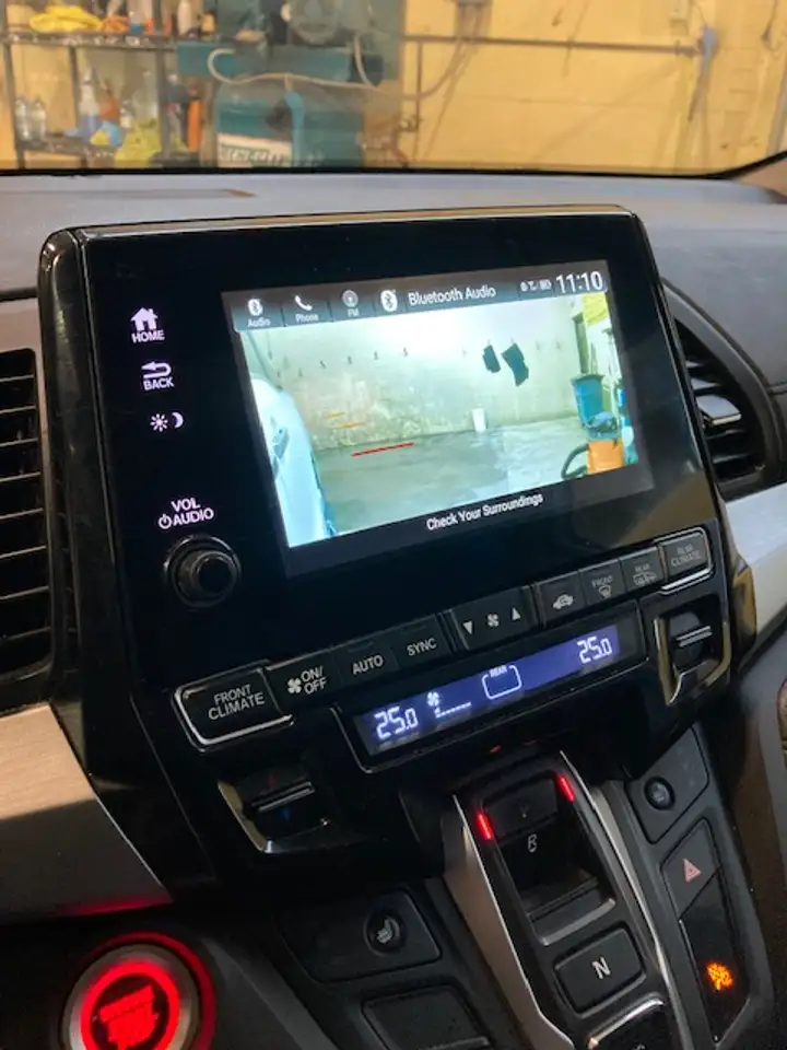 Honda Odyssey снимка Honda Odyssey
