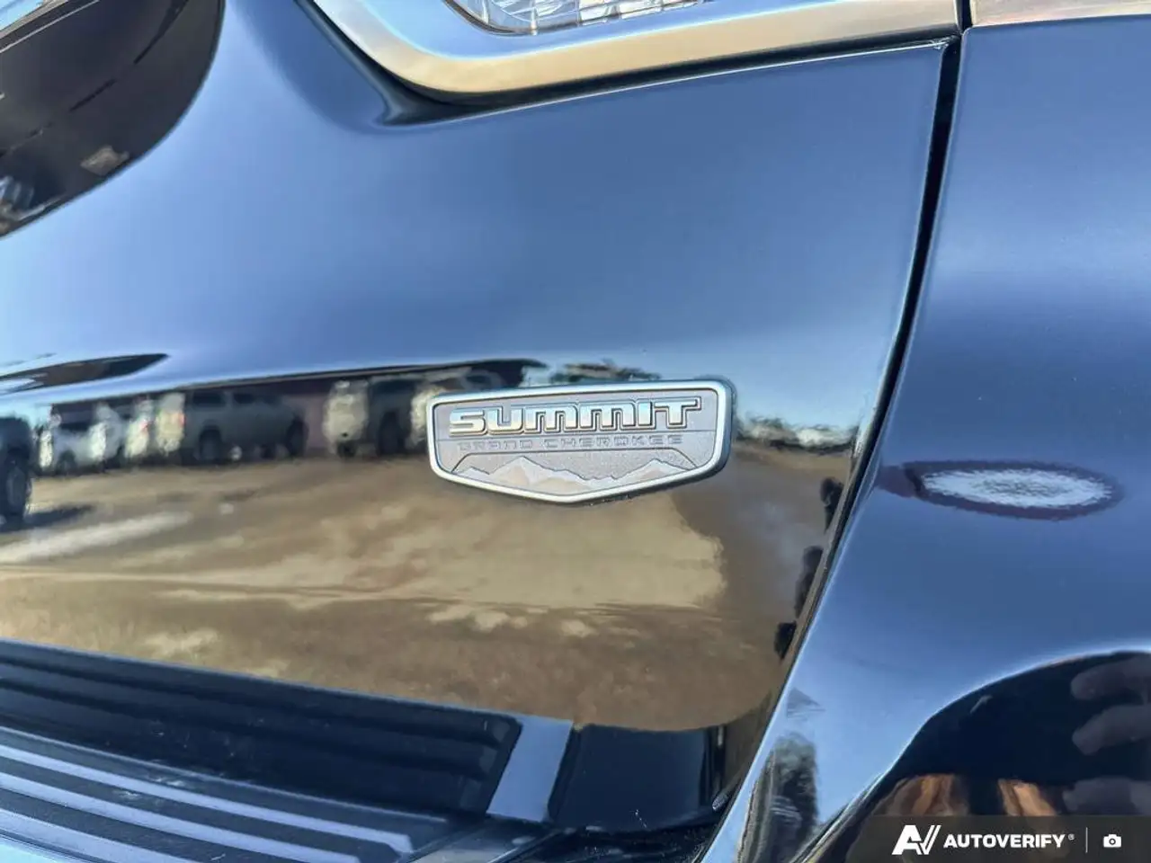 Jeep Grand Cherokee photo Jeep Grand Cherokee