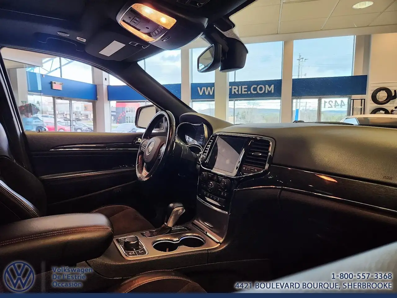 Jeep Grand Cherokee снимка Jeep Grand Cherokee