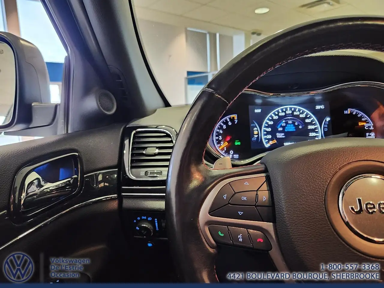 Jeep Grand Cherokee снимка Jeep Grand Cherokee
