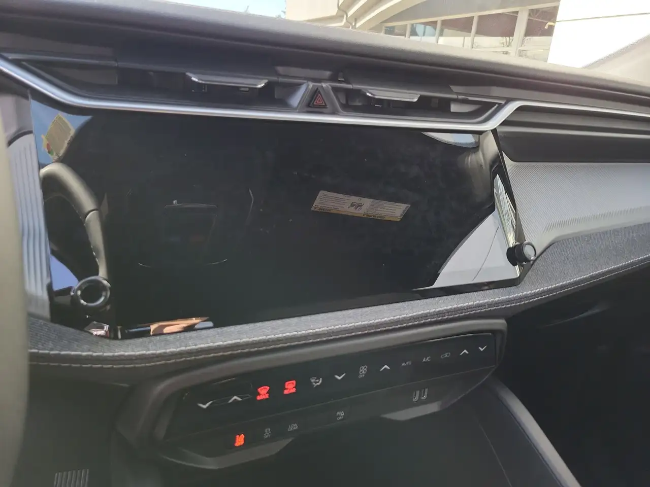 Jeep Cherokee снимка Jeep Cherokee