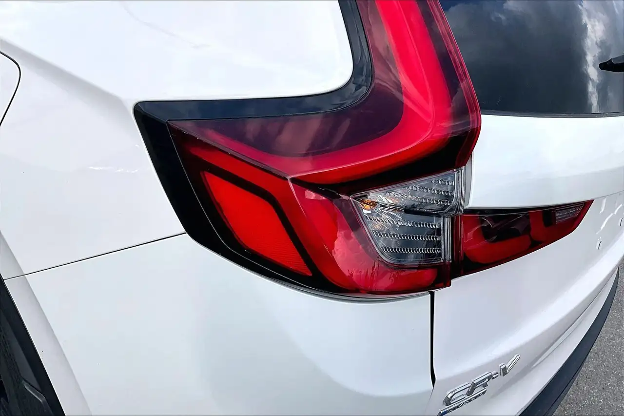 Honda CR-V photo Honda CR-V