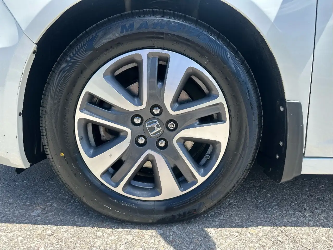 Honda Odyssey photo Honda Odyssey