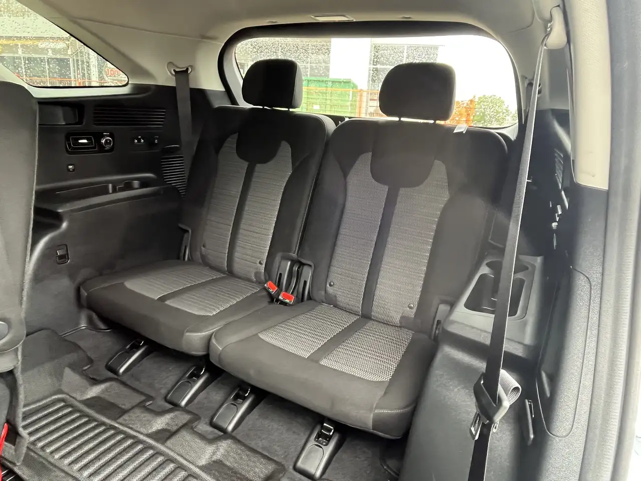 Kia Sorento photo Kia Sorento