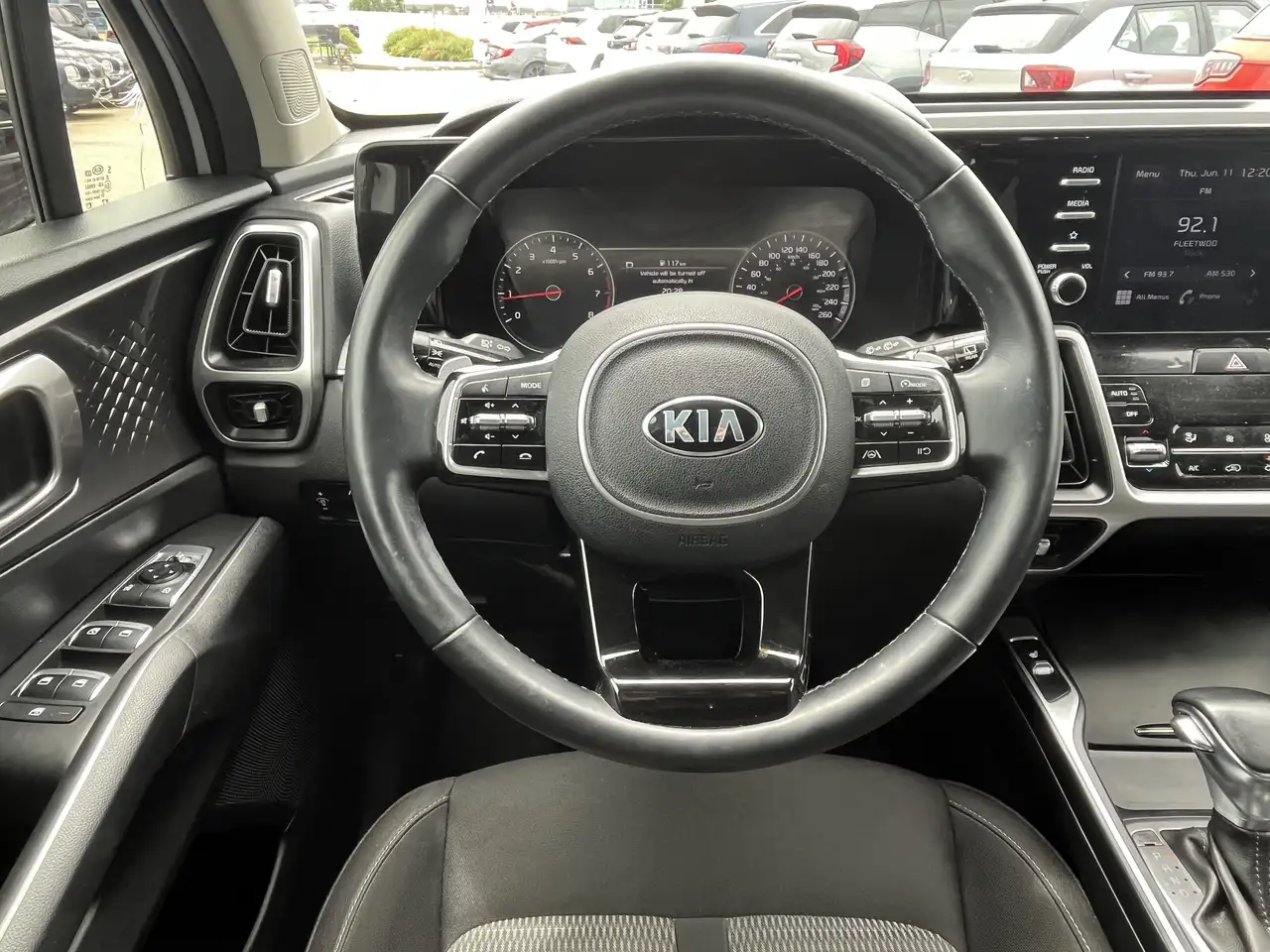 Kia Sorento photo Kia Sorento