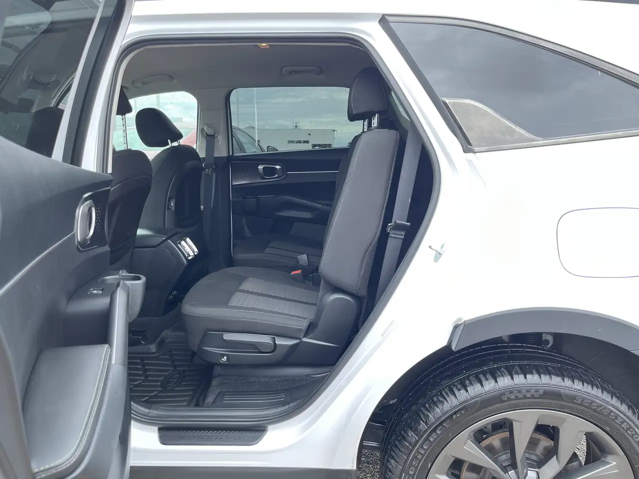 Kia Sorento photo Kia Sorento