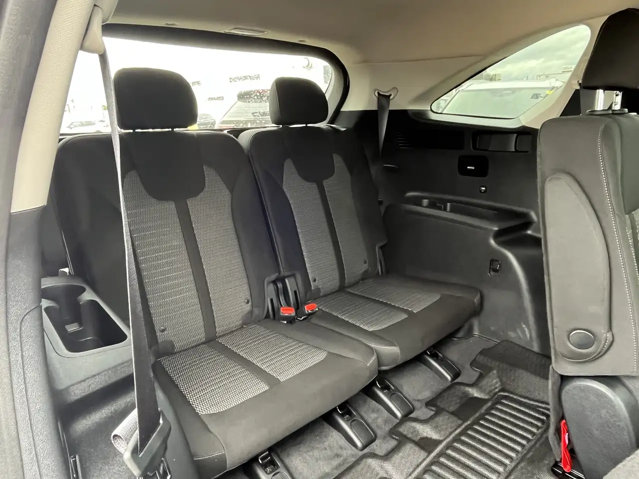 Kia Sorento photo Kia Sorento