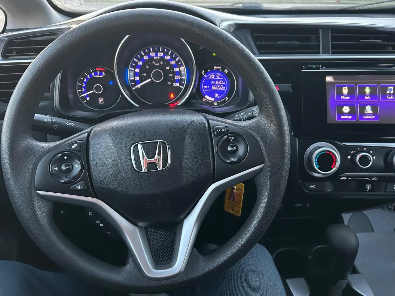 Honda Fit снимка Honda Fit