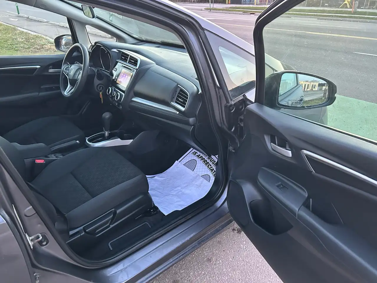 Honda Fit снимка Honda Fit