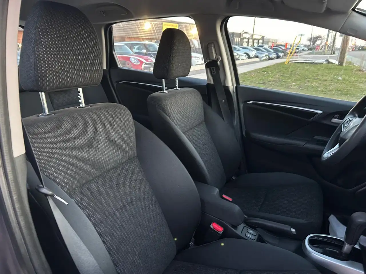 Honda Fit снимка Honda Fit