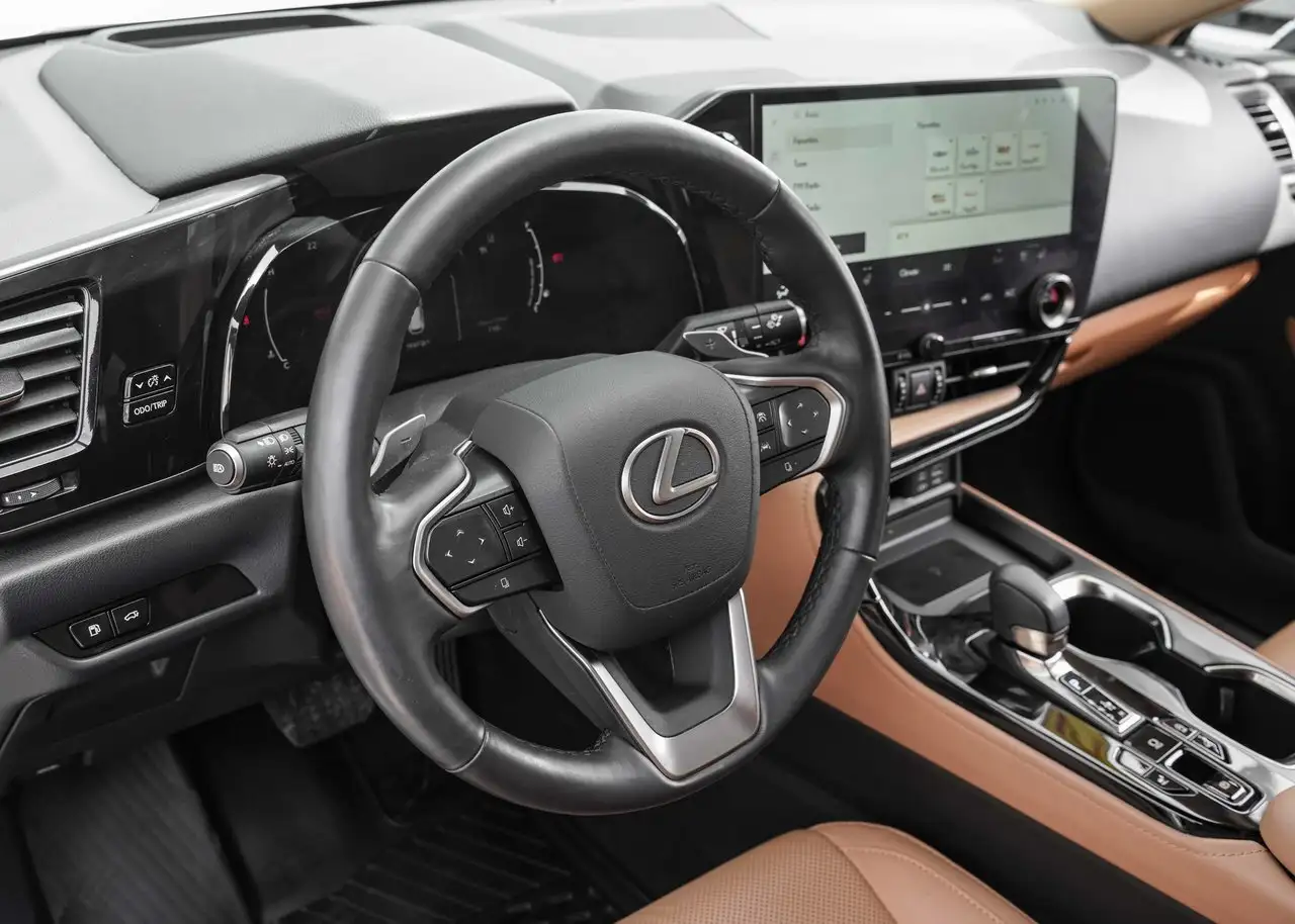 Lexus NX снимка Lexus NX