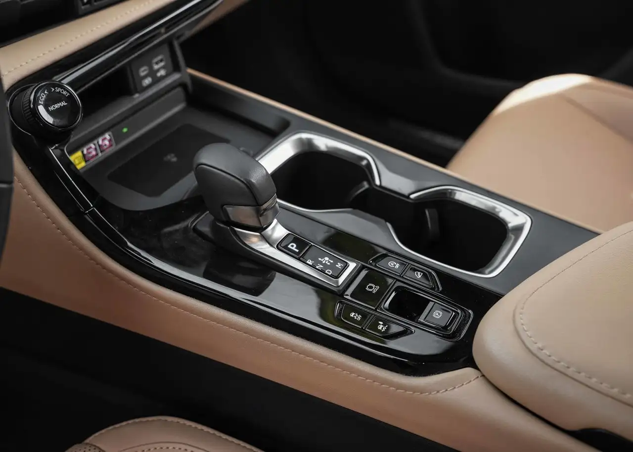 Lexus NX снимка Lexus NX