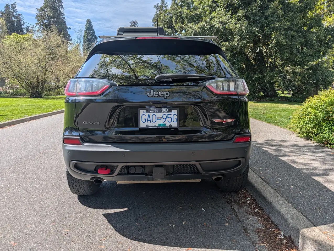 Jeep Cherokee снимка Jeep Cherokee