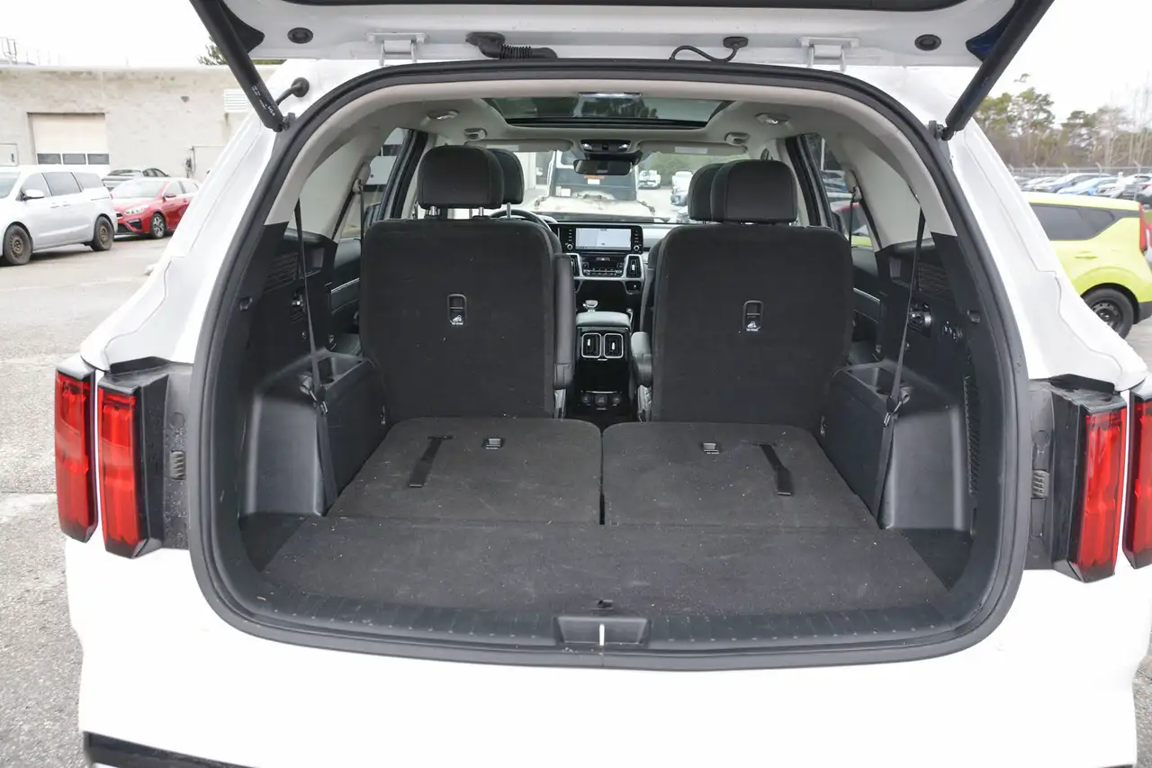 Kia Sorento photo Kia Sorento