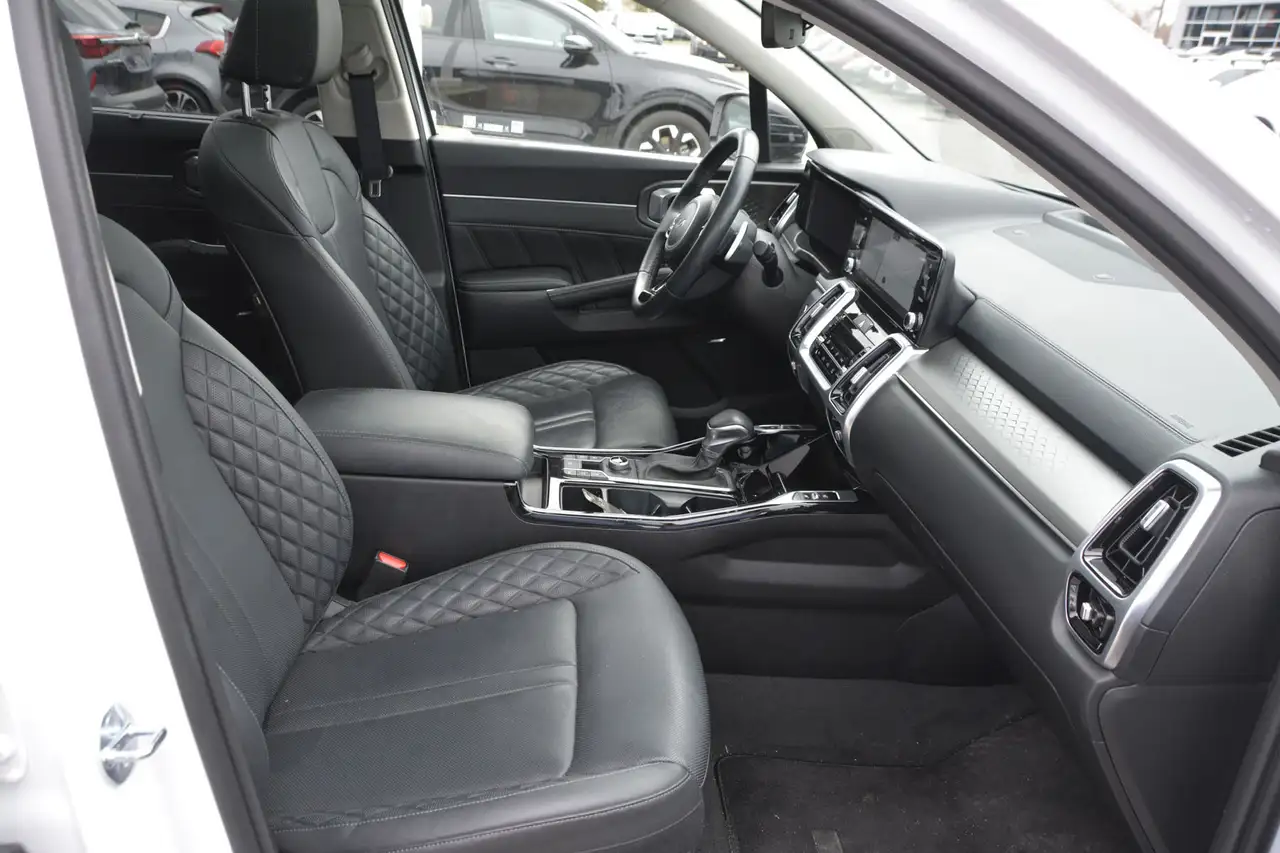 Kia Sorento photo Kia Sorento