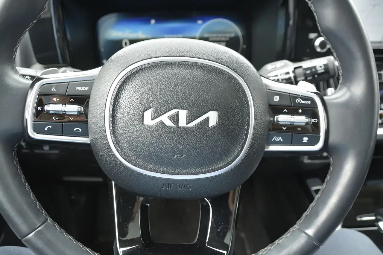 Kia Sorento photo Kia Sorento