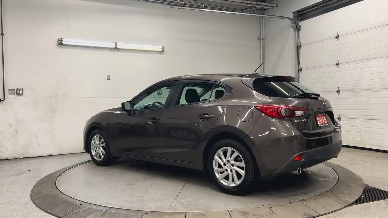 Mazda 3 photo Mazda 3