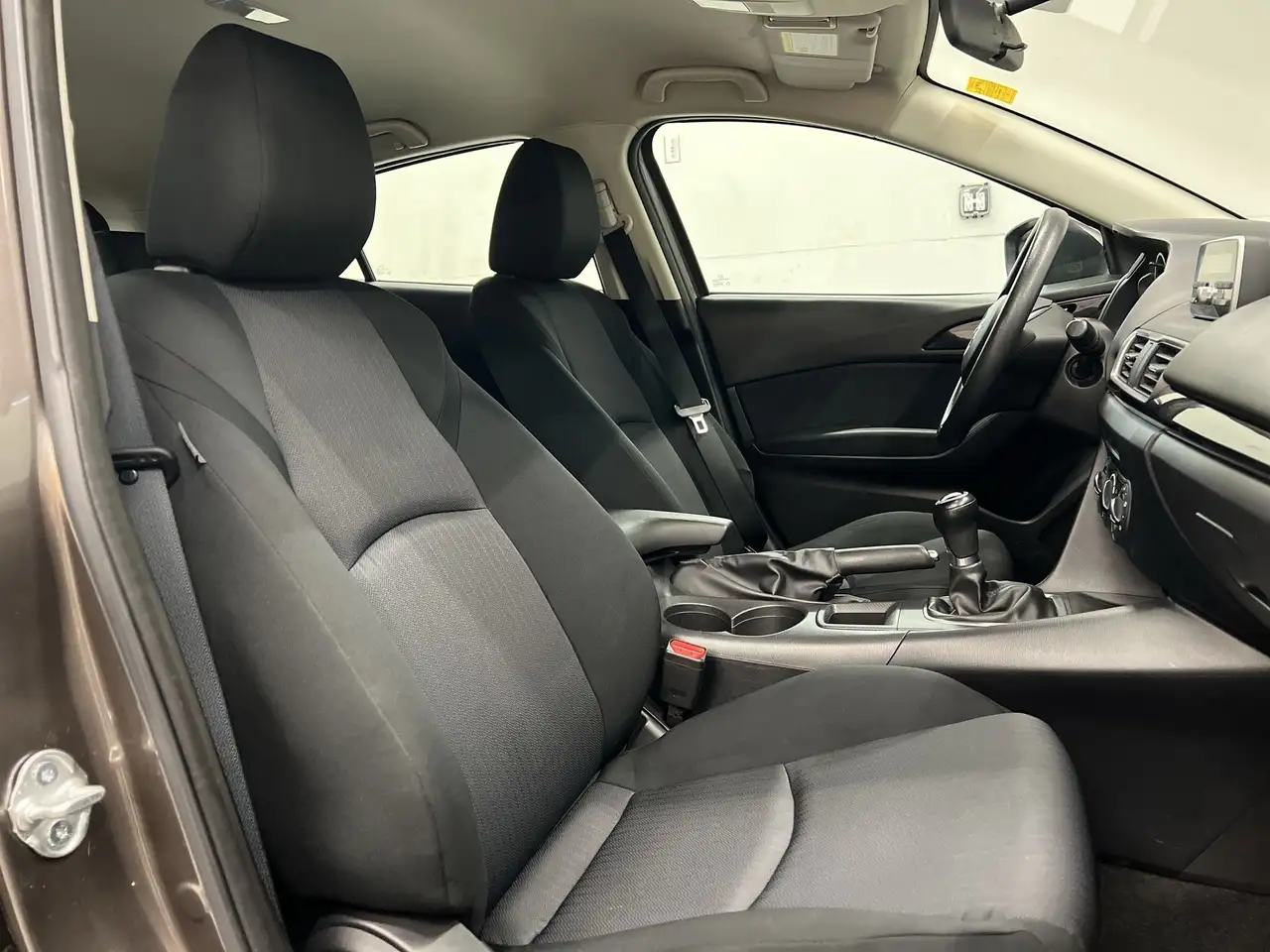 Mazda 3 photo Mazda 3