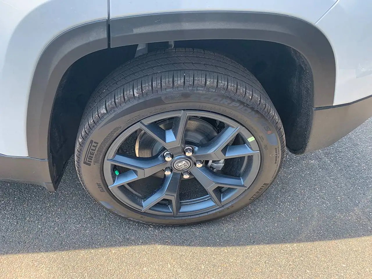 Jeep Cherokee снимка Jeep Cherokee