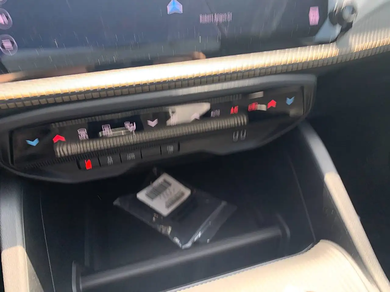 Jeep Cherokee снимка Jeep Cherokee