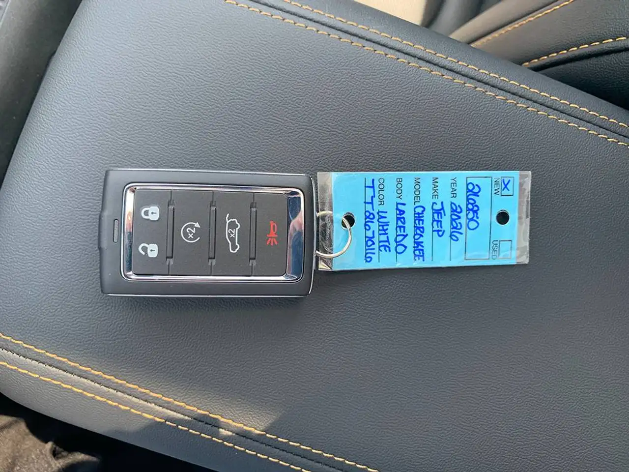 Jeep Cherokee снимка Jeep Cherokee