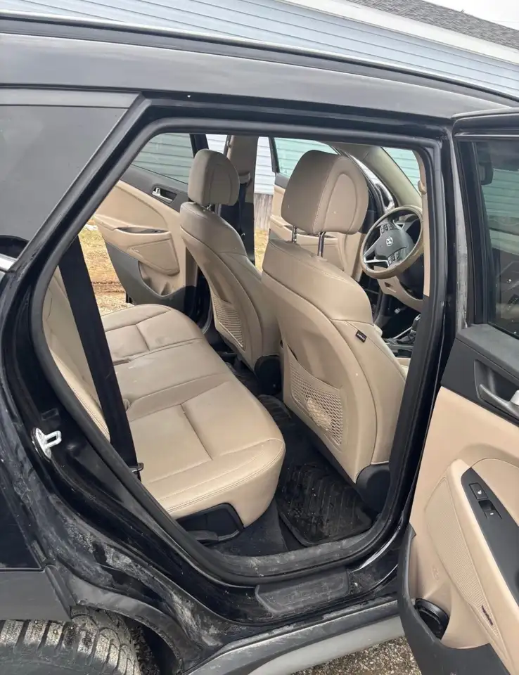 Hyundai TUCSON снимка Hyundai TUCSON