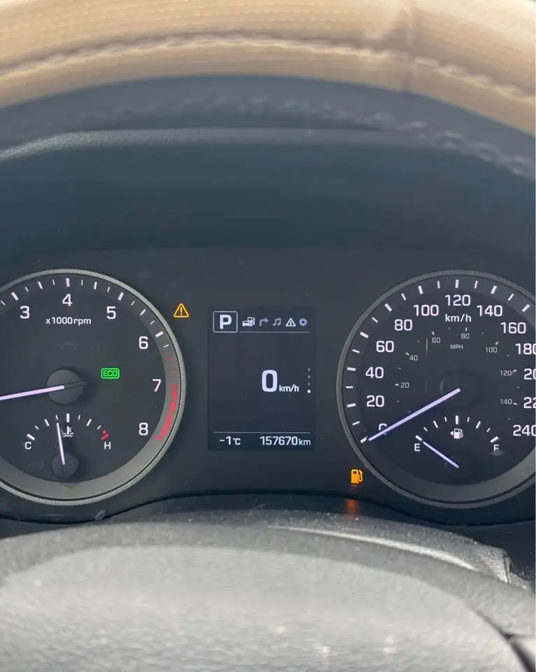 Hyundai TUCSON снимка Hyundai TUCSON