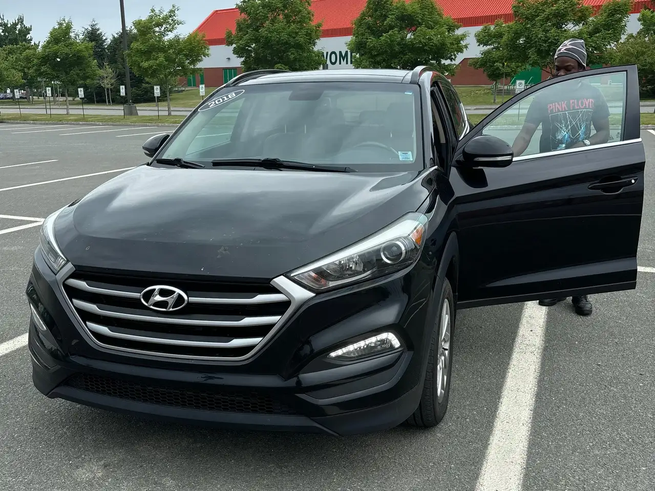 Hyundai TUCSON снимка Hyundai TUCSON