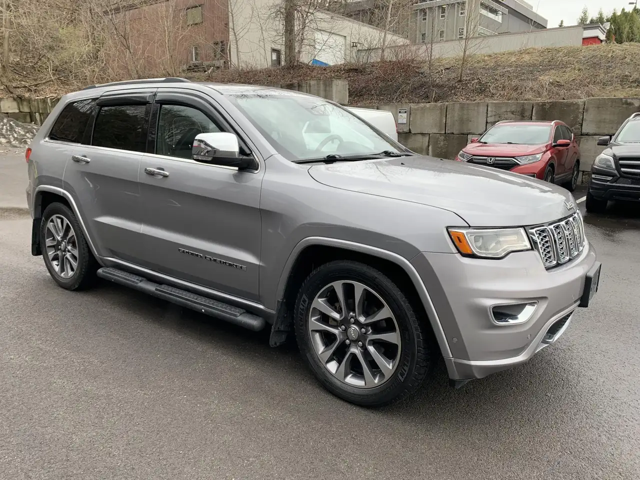Jeep Grand Cherokee снимка Jeep Grand Cherokee