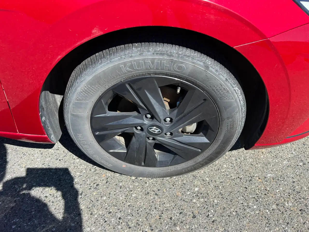 Hyundai ELANTRA снимка Hyundai ELANTRA