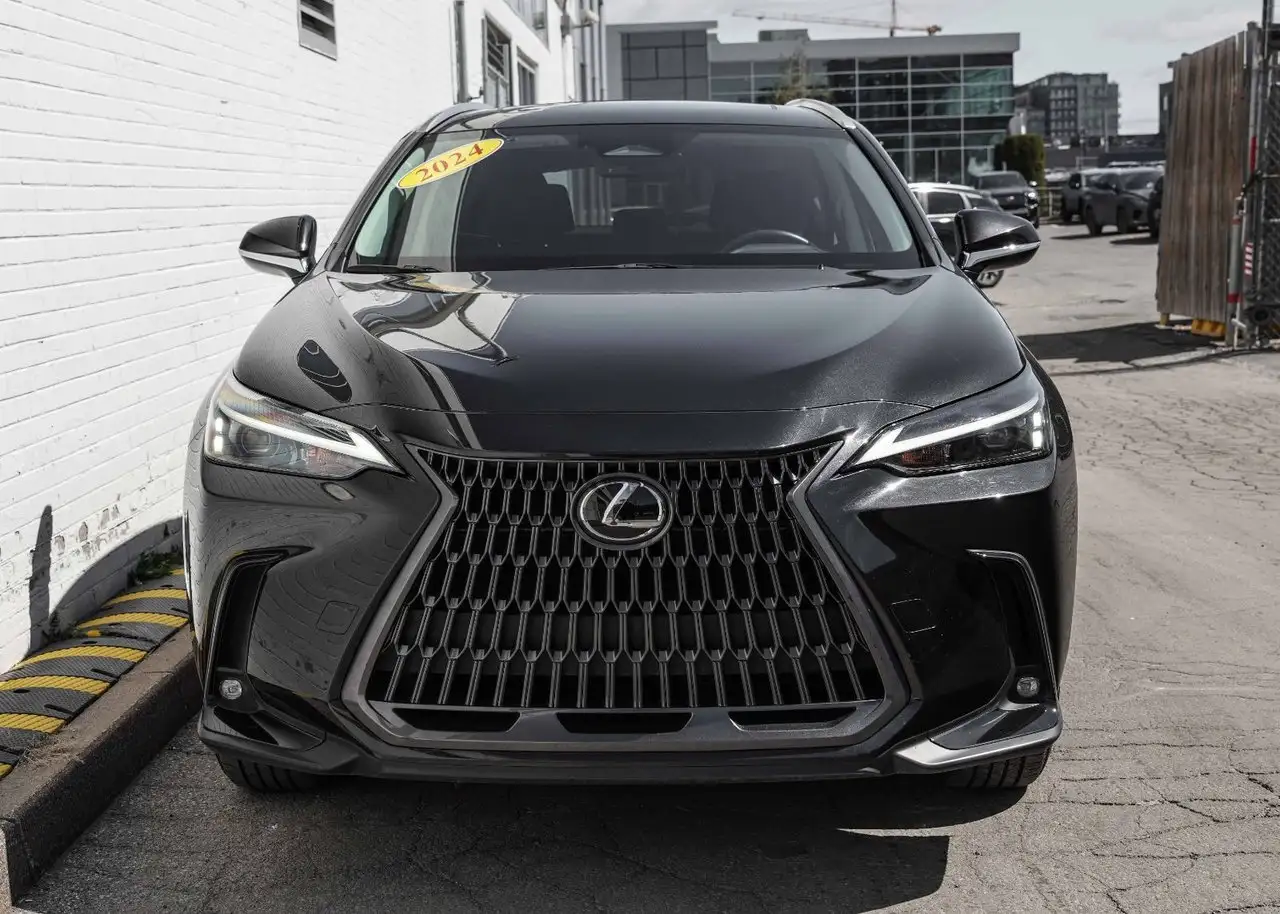 Lexus NX снимка Lexus NX