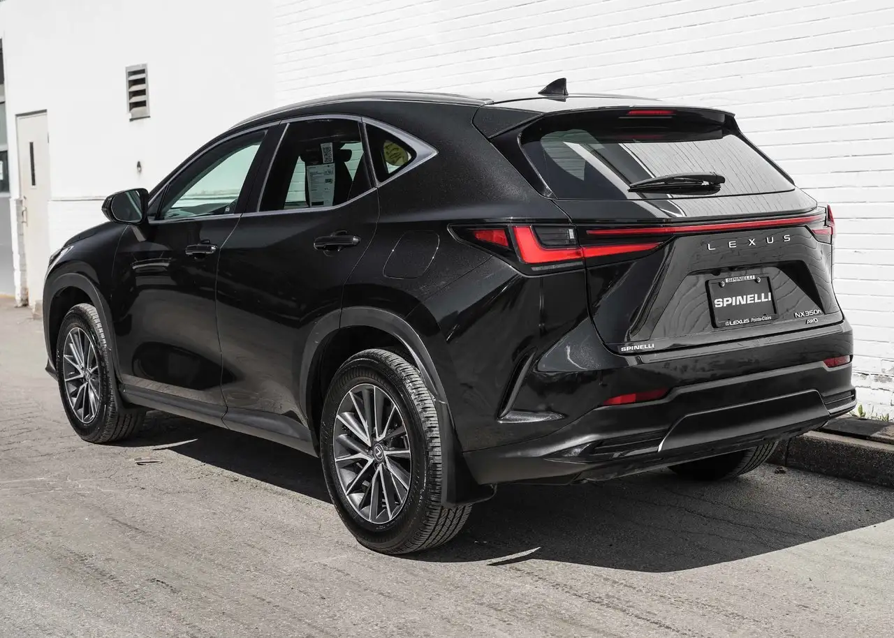 Lexus NX снимка Lexus NX