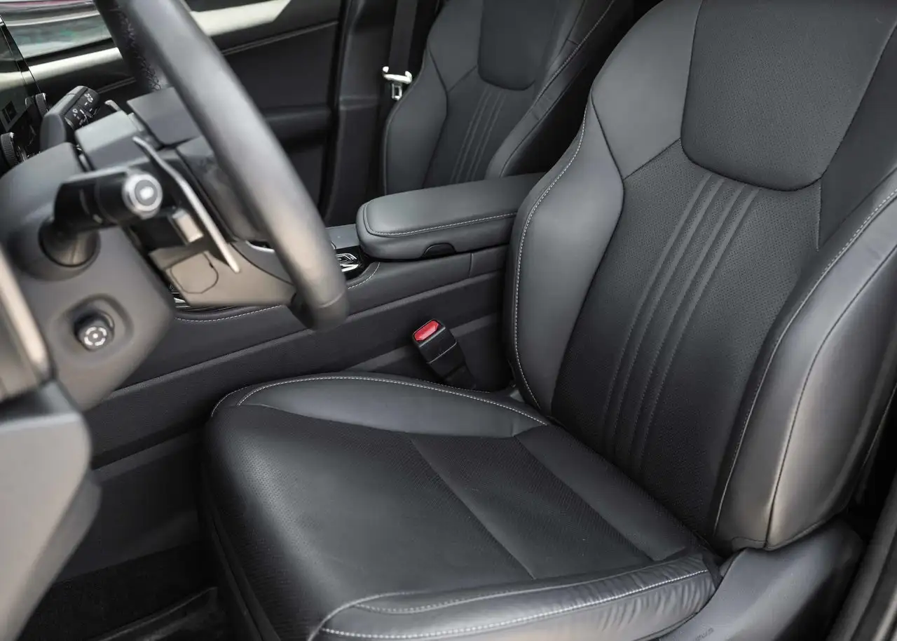 Lexus NX снимка Lexus NX