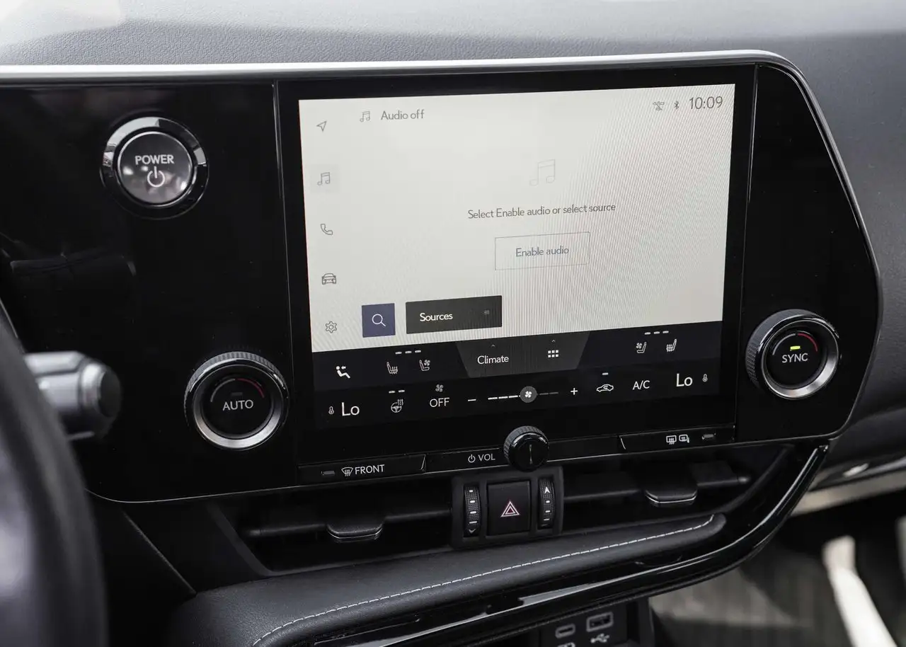 Lexus NX снимка Lexus NX