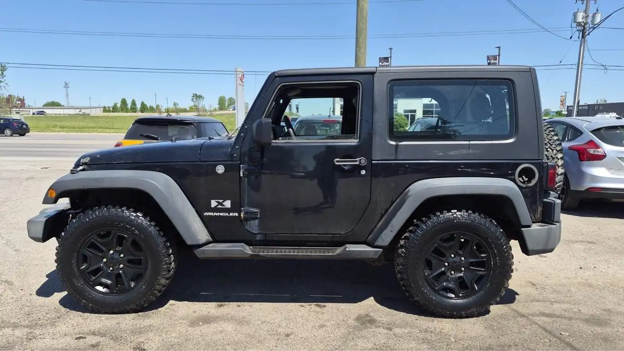 Jeep Wrangler photo Jeep Wrangler