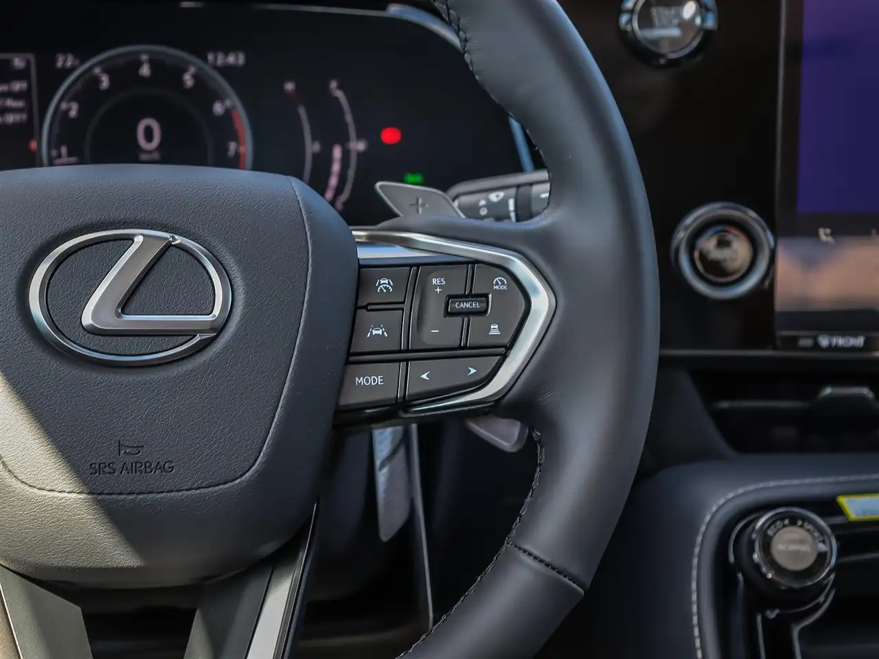 Lexus NX снимка Lexus NX