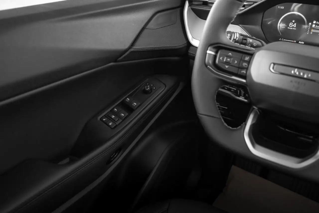 Jeep Cherokee photo Jeep Cherokee