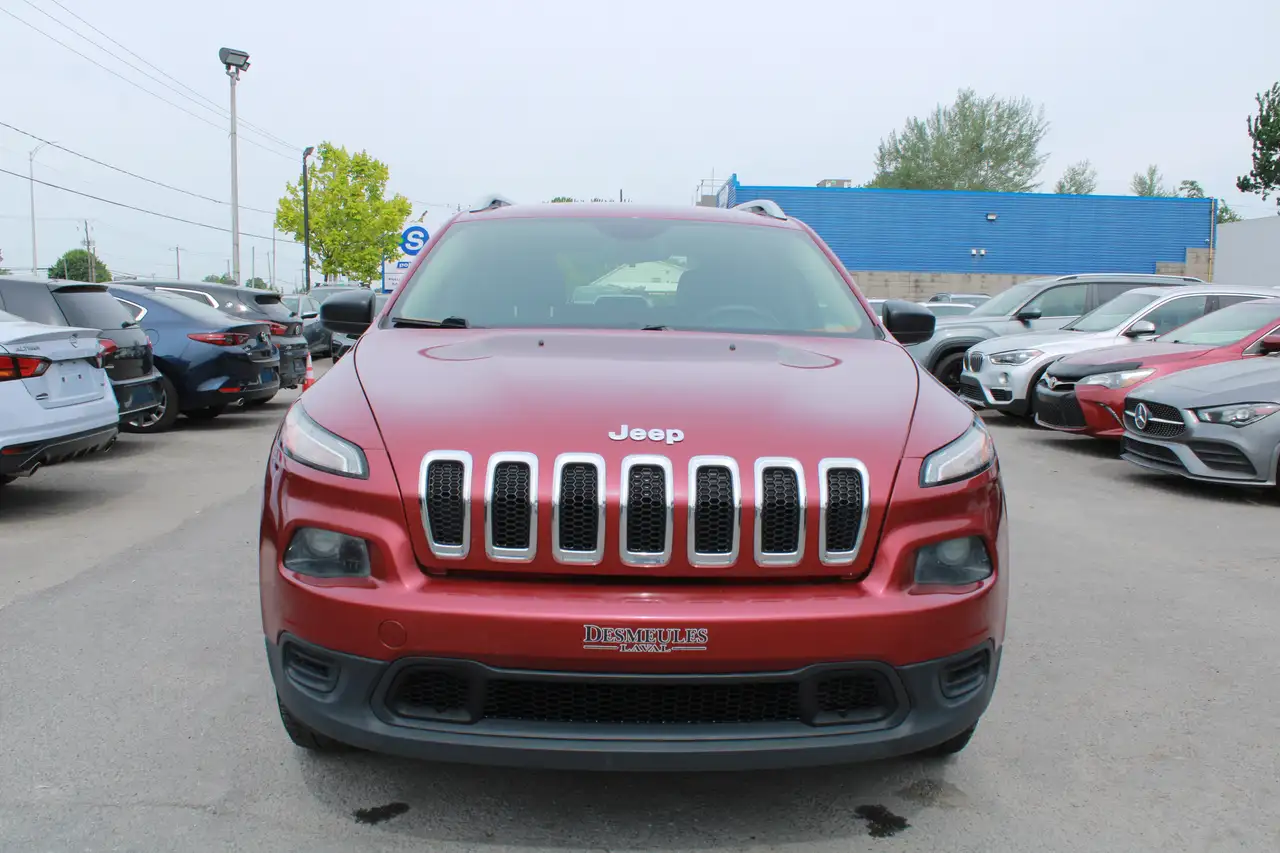 Jeep Cherokee photo Jeep Cherokee
