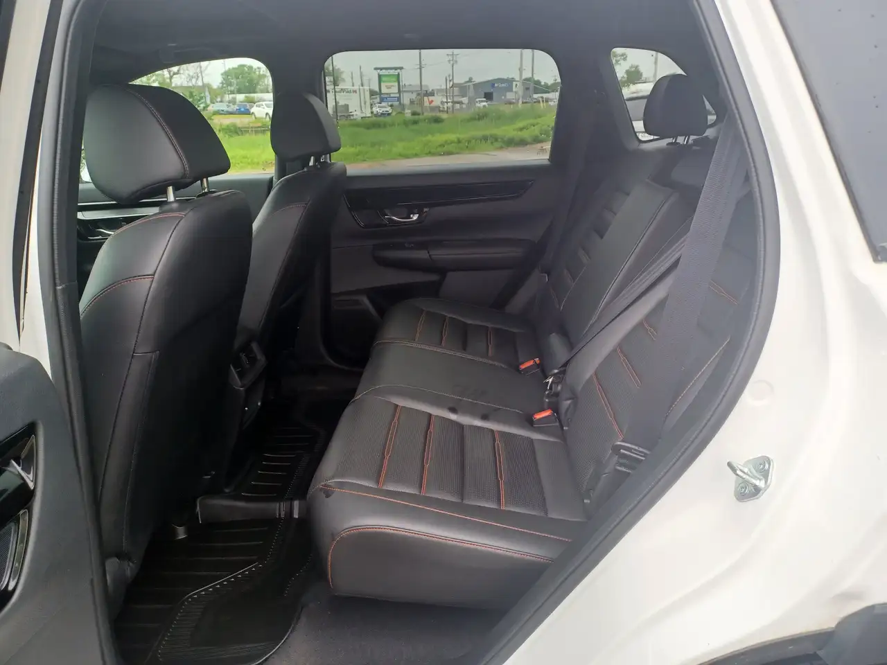 Honda CR-V photo Honda CR-V