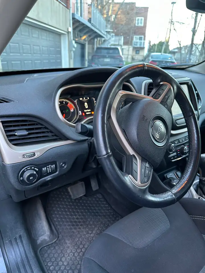 Jeep Cherokee fotografie Jeep Cherokee