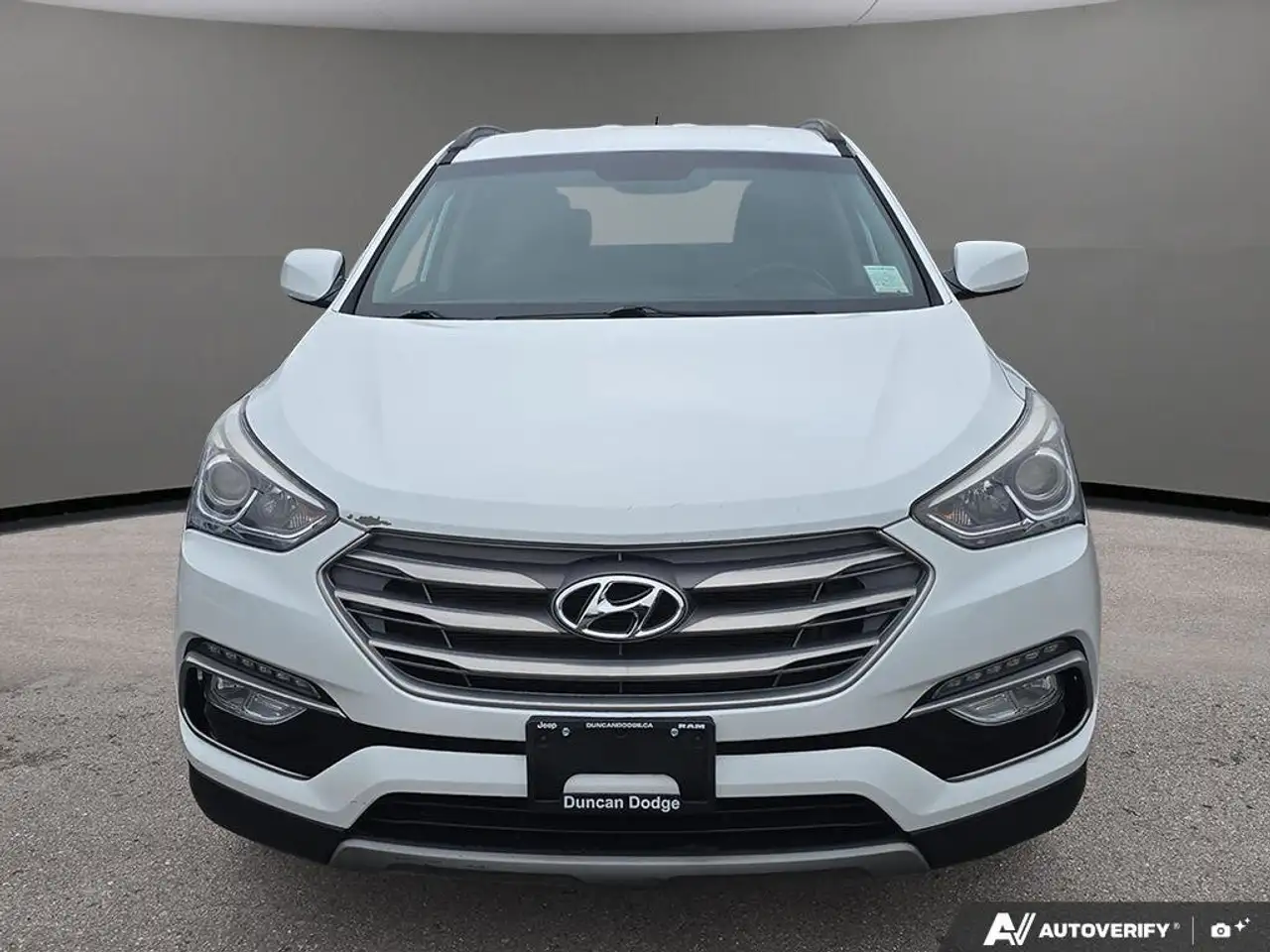 Hyundai SANTA FE снимка Hyundai SANTA FE