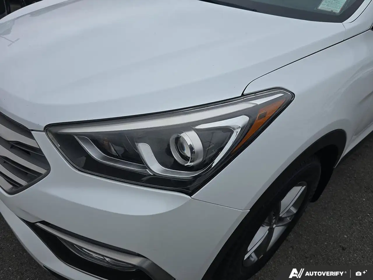 Hyundai SANTA FE снимка Hyundai SANTA FE