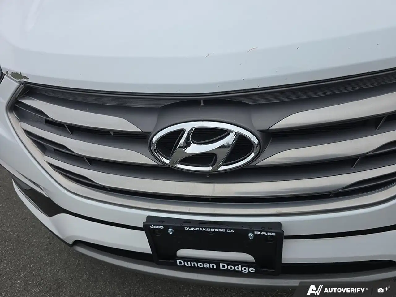 Hyundai SANTA FE снимка Hyundai SANTA FE