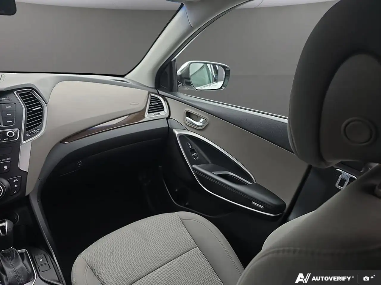 Hyundai SANTA FE снимка Hyundai SANTA FE
