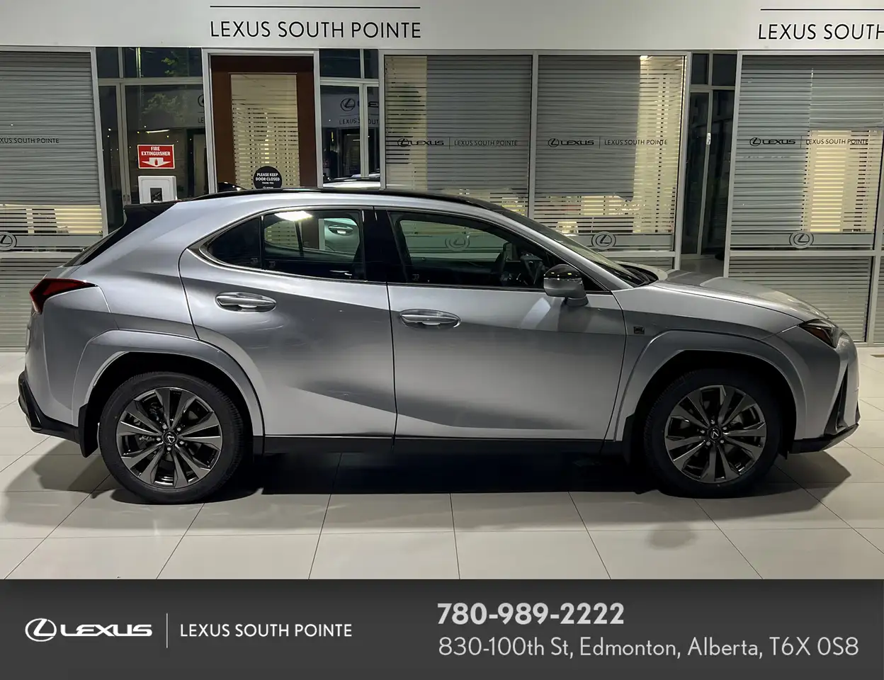 Lexus UX снимка Lexus UX