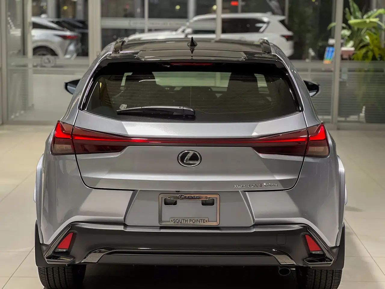 Lexus UX снимка Lexus UX